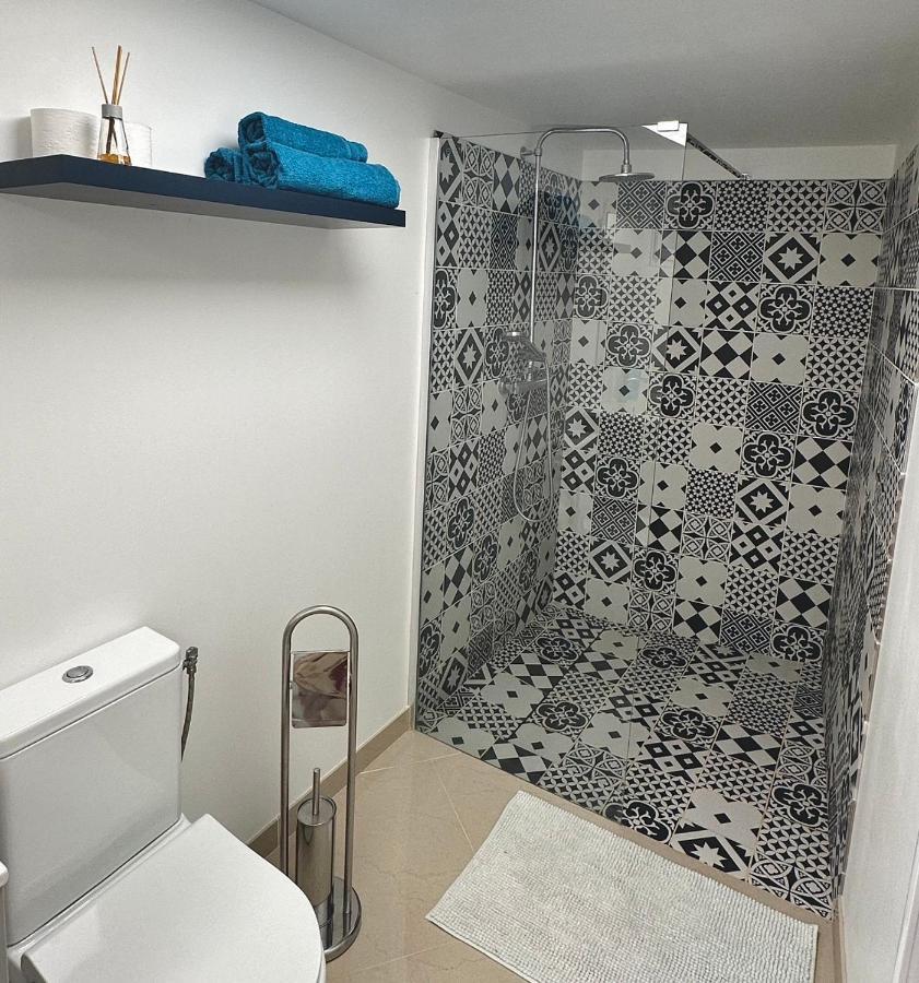 Petite Maison Studio Tout Confort Cosy Givors Autoroute Et Gare Appartement Buitenkant foto